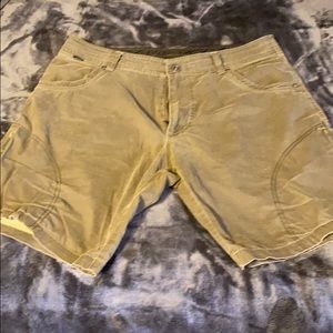 Kuhl shorts -35